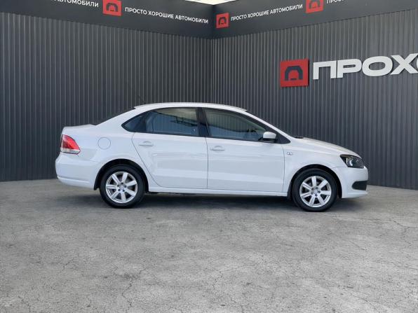 Volkswagen Polo V с пробегом 2011 года, цена 857 000 рублей, 150107 км, седан, Автокод Объявления