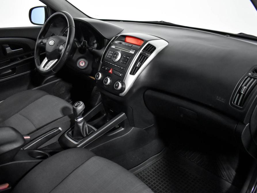 Kia Ceed I Рестайлинг Санкт-Петербург  - изображение 14