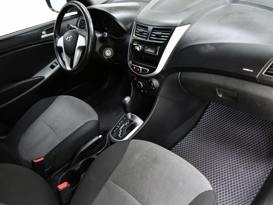Hyundai Solaris I Новосибирск  - изображение 7