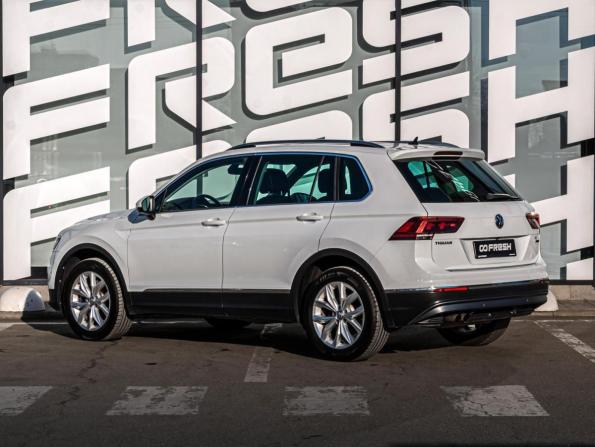 Volkswagen Tiguan II с пробегом 2018 года, цена 2 920 000 рублей, 90543 км, внедорожник, Автокод Объявления