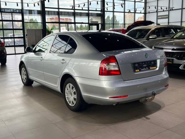 Skoda Octavia II (A5) Рестайлинг с пробегом 2010 года, цена 790 000 рублей, 185510 км, лифтбек, Автокод Объявления