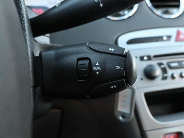 Peugeot 308 I с пробегом 2008 года, цена 589 000 рублей, 98314 км, хэтчбек, Автокод Объявления