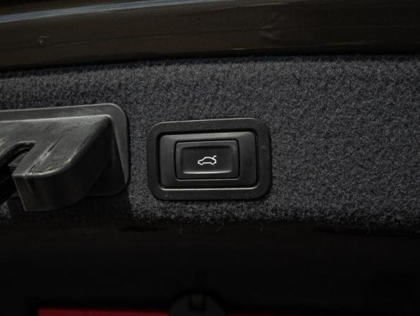 Audi A6 IV (C7) с пробегом 2014 года, цена 1 800 000 рублей, 210465 км, седан, Автокод Объявления