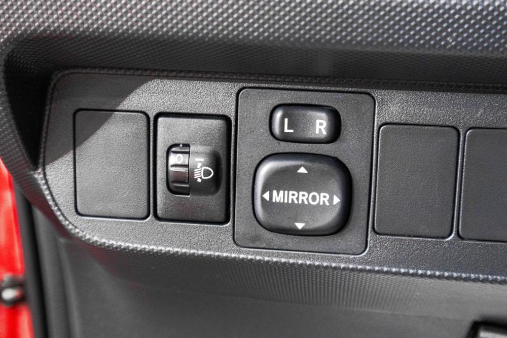 Toyota Auris I Барнаул  - изображение 13