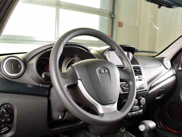Lada (ВАЗ) Kalina II с пробегом 2013 года, цена 335 999 рублей, 201778 км, хэтчбек, Автокод Объявления