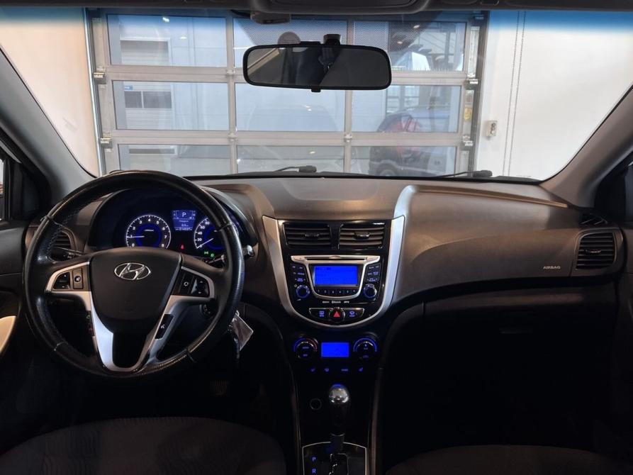 Hyundai Solaris I Чебоксары  - изображение 9