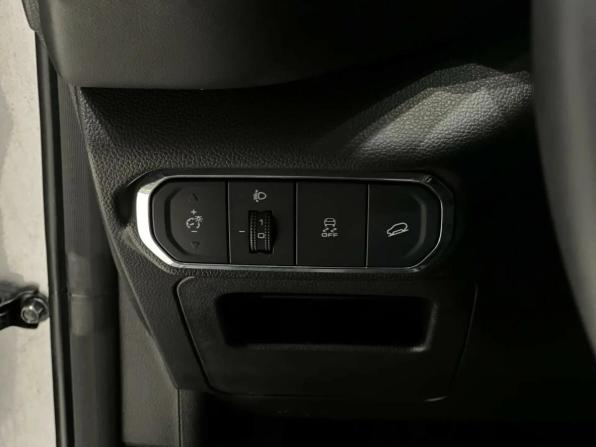 Haval Jolion I Рестайлинг с пробегом 2024 года, цена 2 295 000 рублей, 18832 км, внедорожник, Автокод Объявления