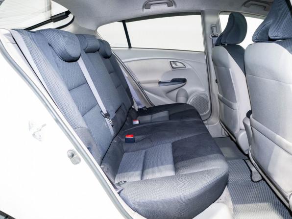 Honda Insight II с пробегом 2010 года, цена 900 000 рублей, 178470 км, хэтчбек, Автокод Объявления