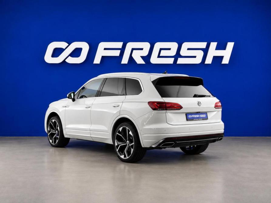 Volkswagen Touareg III Москва  - изображение 2