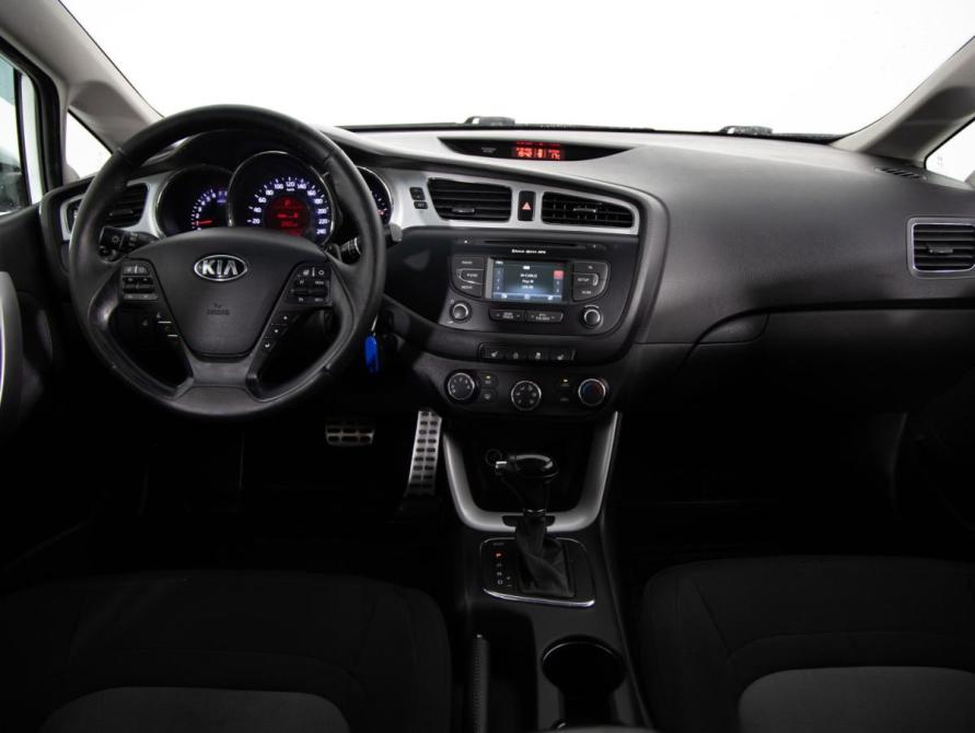 Kia Ceed II Санкт-Петербург  - изображение 9