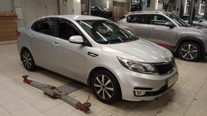 Kia Rio III Рестайлинг с пробегом 2016 года, цена 925 000 рублей, 183712 км, седан, Автокод Объявления