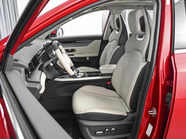 JETOUR DASHING I с пробегом 2023 года, цена 2 048 000 рублей, 12991 км, внедорожник, Автокод Объявления