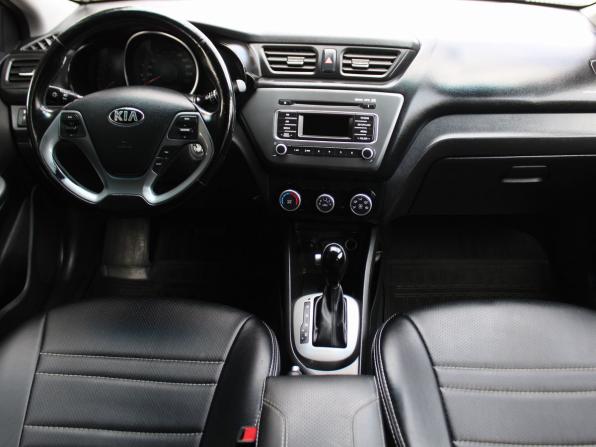 Kia Rio III Рестайлинг с пробегом 2017 года, цена 1 019 000 рублей, 182031 км, хэтчбек, Автокод Объявления