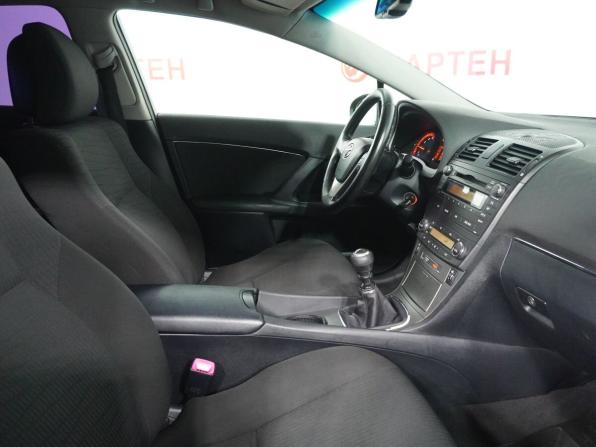 Toyota Avensis III с пробегом 2009 года, цена 935 000 рублей, 175575 км, седан, Автокод Объявления