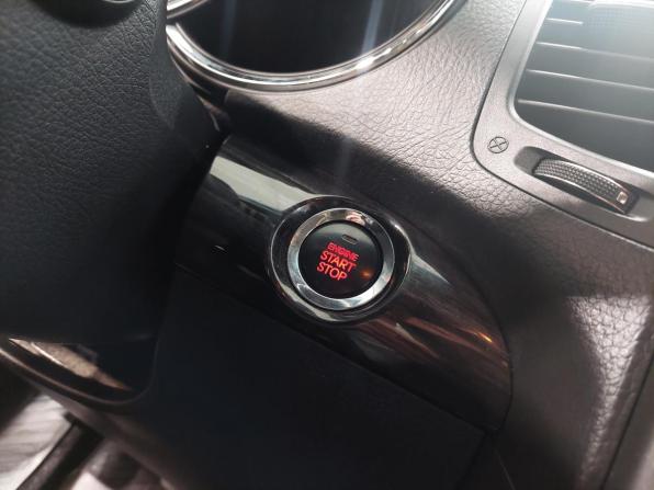 Kia Sorento II с пробегом 2011 года, цена 1 450 000 рублей, 165000 км, внедорожник, Автокод Объявления