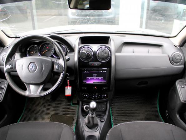 Renault Duster I Рестайлинг с пробегом 2015 года, цена 919 000 рублей, 163985 км, внедорожник, Автокод Объявления