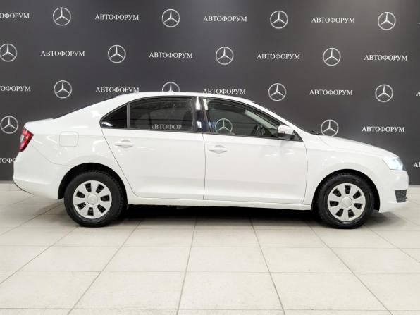 Skoda Rapid I Рестайлинг с пробегом 2019 года, цена 800 000 рублей, 213652 км, лифтбек, Автокод Объявления