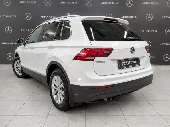 Volkswagen Tiguan II с пробегом 2018 года, цена 2 665 000 рублей, 91331 км, внедорожник, Автокод Объявления