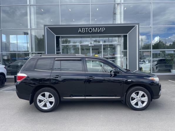 Toyota Highlander II (XU40) Рестайлинг с пробегом 2013 года, цена 1 599 000 рублей, 373047 км, внедорожник, Автокод Объявления