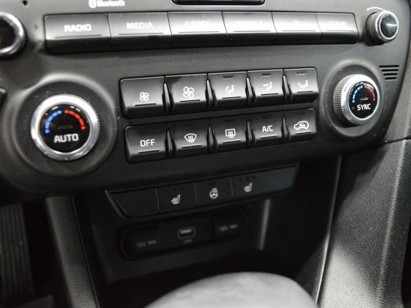 Kia Sportage IV Рестайлинг с пробегом 2021 года, цена 2 134 000 рублей, 124500 км, внедорожник, Автокод Объявления