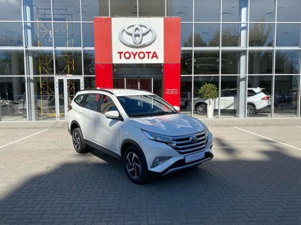 Toyota Rush II с пробегом 2022 года, цена 2 400 000 рублей, 96950 км, внедорожник, Автокод Объявления