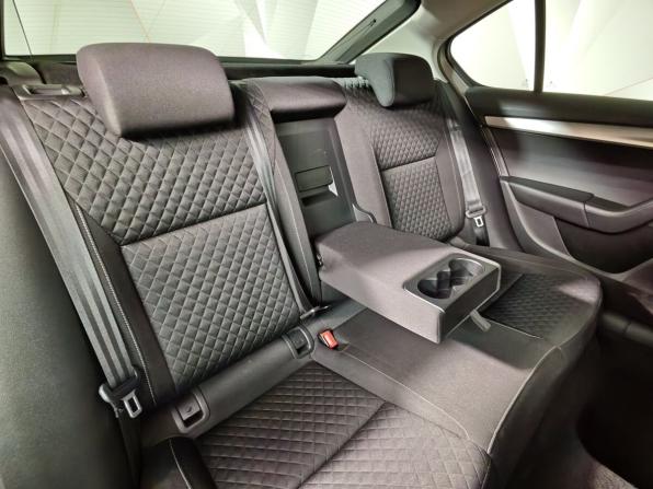 Skoda Octavia III (A7) с пробегом 2016 года, цена 1 247 000 рублей, 214317 км, лифтбек, Автокод Объявления