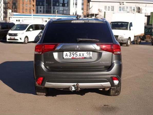 Mitsubishi Outlander III Рестайлинг 2 с пробегом 2017 года, цена 1 900 000 рублей, 186106 км, внедорожник, Автокод Объявления