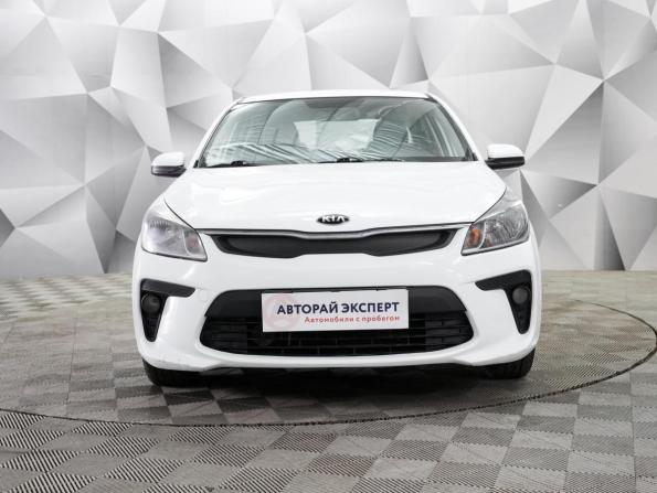 Kia Rio IV с пробегом 2019 года, цена 1 022 000 рублей, 110000 км, седан, Автокод Объявления