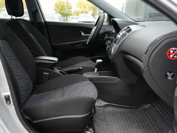 Kia Ceed I с пробегом 2008 года, цена 550 000 рублей, 14464 км, универсал, Автокод Объявления