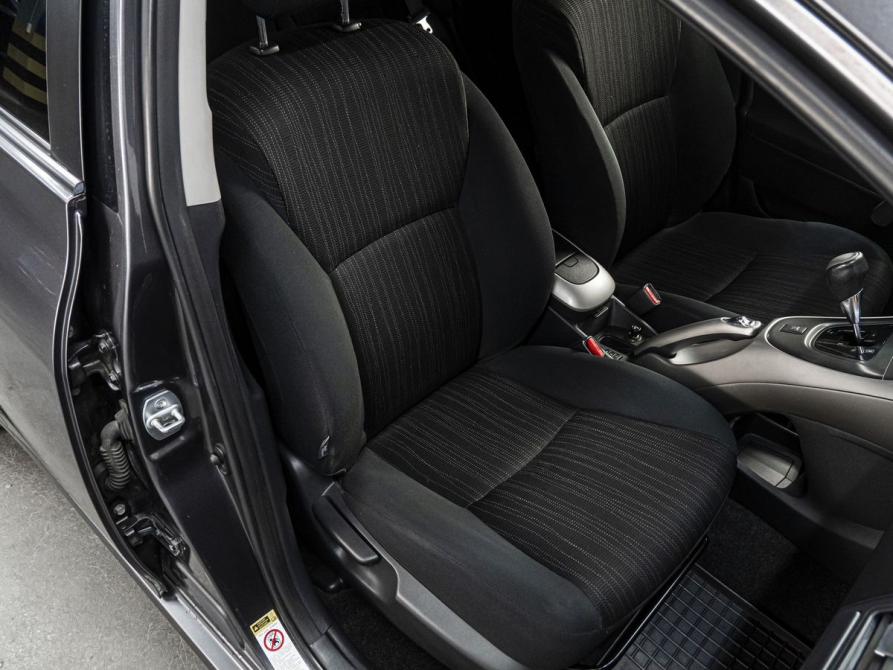 Toyota Auris I Тюмень  - изображение 16