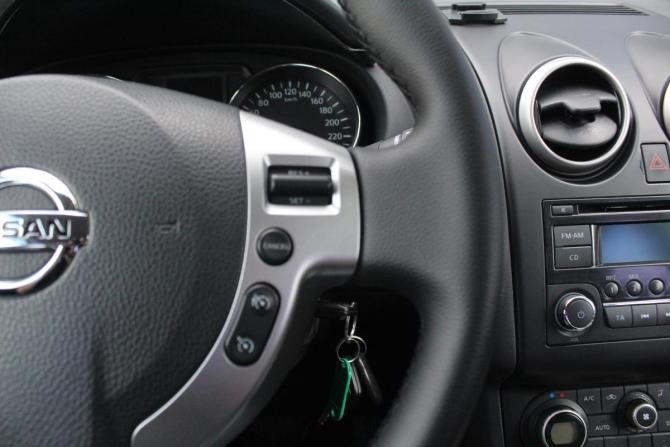 Nissan Qashqai I Рестайлинг с пробегом 2010 года, цена 950 000 рублей, 198109 км, внедорожник, Автокод Объявления