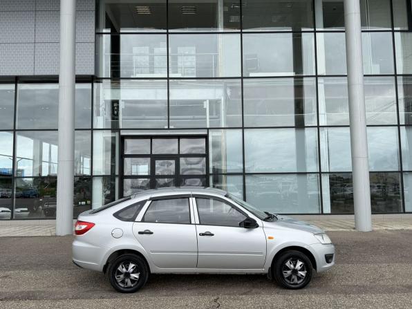 Lada (ВАЗ) Granta I с пробегом 2015 года, цена 330 000 рублей, 171160 км, лифтбек, Автокод Объявления