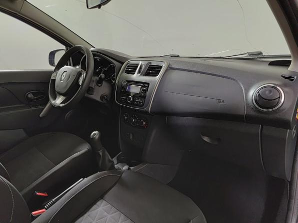 Renault Sandero II с пробегом 2016 года, цена 830 000 рублей, 185191 км, хэтчбек, Автокод Объявления
