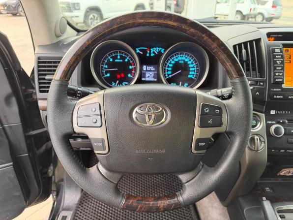 Toyota Land Cruiser 200 Series с пробегом 2011 года, цена 2 750 000 рублей, 249922 км, внедорожник, Автокод Объявления