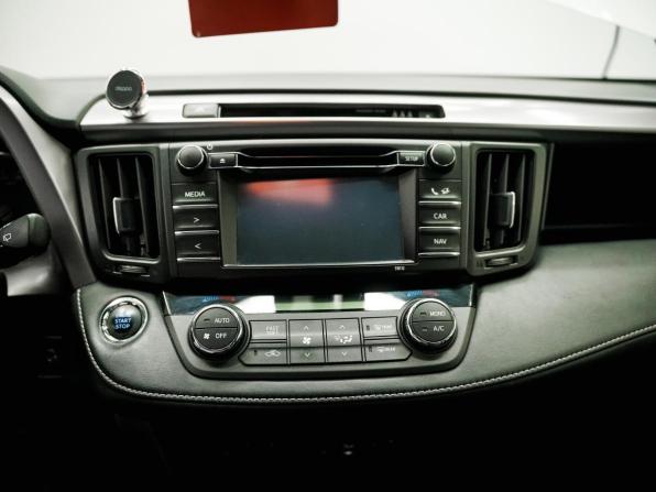 Toyota RAV4 IV (XA40) Рестайлинг с пробегом 2016 года, цена 2 300 000 рублей, 98178 км, внедорожник, Автокод Объявления