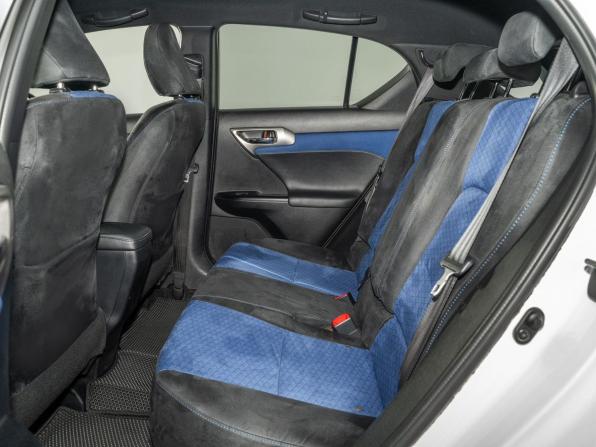 Lexus CT I Рестайлинг с пробегом 2014 года, цена 1 395 000 рублей, 170022 км, хэтчбек, Автокод Объявления