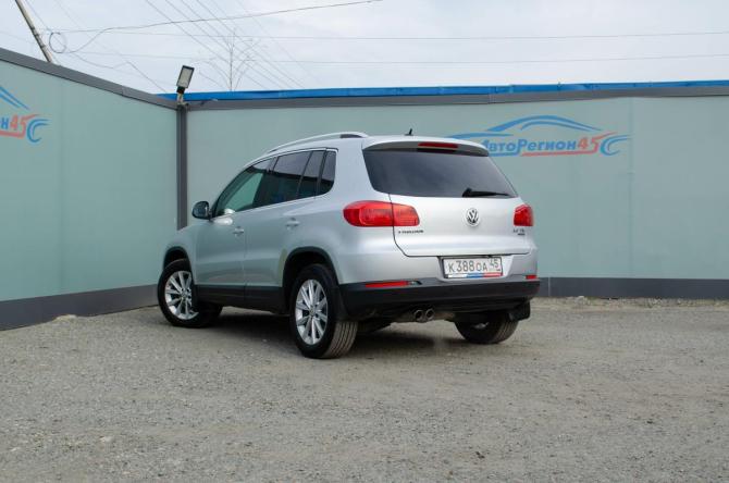 Volkswagen Tiguan I Рестайлинг с пробегом 2012 года, цена 1 337 000 рублей, 206000 км, внедорожник, Автокод Объявления