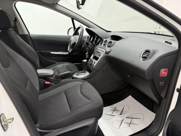 Peugeot 408 I с пробегом 2015 года, цена 690 000 рублей, 95490 км, седан, Автокод Объявления