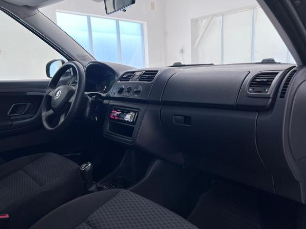 Skoda Fabia II Рестайлинг с пробегом 2013 года, цена 650 000 рублей, 139906 км, хэтчбек, Автокод Объявления