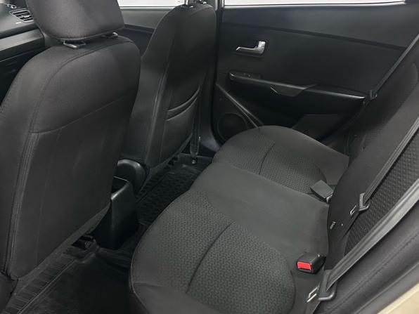 Kia Rio III Рестайлинг с пробегом 2015 года, цена 1 050 000 рублей, 124795 км, седан, Автокод Объявления