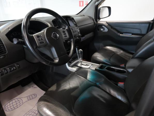 Nissan Navara (Frontier) III (D40) Рестайлинг с пробегом 2012 года, цена 1 580 500 рублей, 200403 км, offers.body_type.unknown, Автокод Объявления