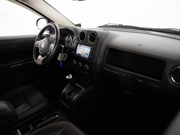 Jeep Compass I Рестайлинг с пробегом 2012 года, цена 999 000 рублей, 176452 км, внедорожник, Автокод Объявления
