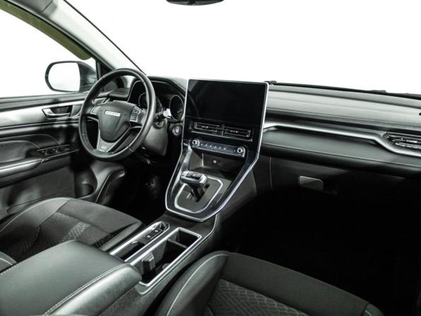 Haval M6 II с пробегом 2024 года, цена 1 549 700 рублей, 69380 км, внедорожник, Автокод Объявления