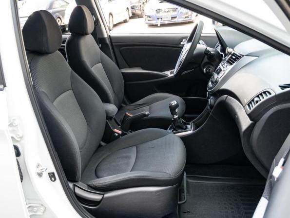 Hyundai Solaris I Рестайлинг с пробегом 2014 года, цена 790 000 рублей, 143515 км, хэтчбек, Автокод Объявления