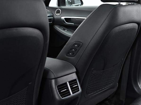 Hyundai Sonata VIII (DN8) с пробегом 2022 года, цена 2 449 000 рублей, 77000 км, седан, Автокод Объявления
