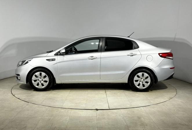 Kia Rio III Рестайлинг с пробегом 2015 года, цена 860 000 рублей, 180428 км, седан, Автокод Объявления