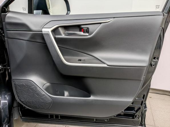 Toyota RAV4 V (XA50) с пробегом 2025 года, цена 3 825 000 рублей, 20500 км, внедорожник, Автокод Объявления