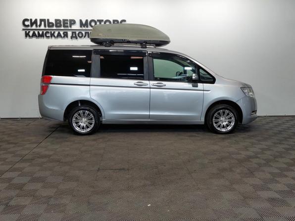 Honda Stepwgn IV с пробегом 2010 года, цена 1 270 000 рублей, 143500 км, минивэн, Автокод Объявления
