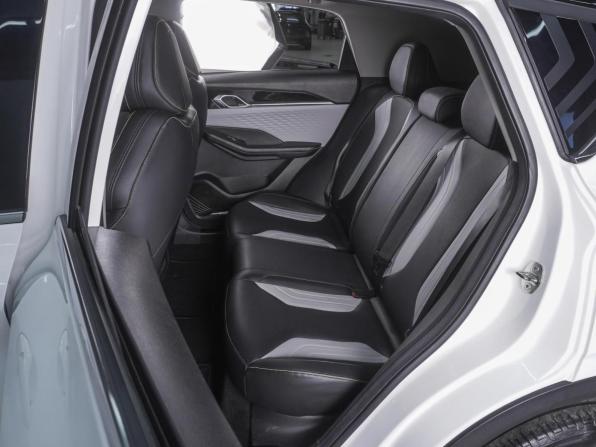 Geely Coolray I Рестайлинг с пробегом 2023 года, цена 2 080 000 рублей, 29482 км, внедорожник, Автокод Объявления