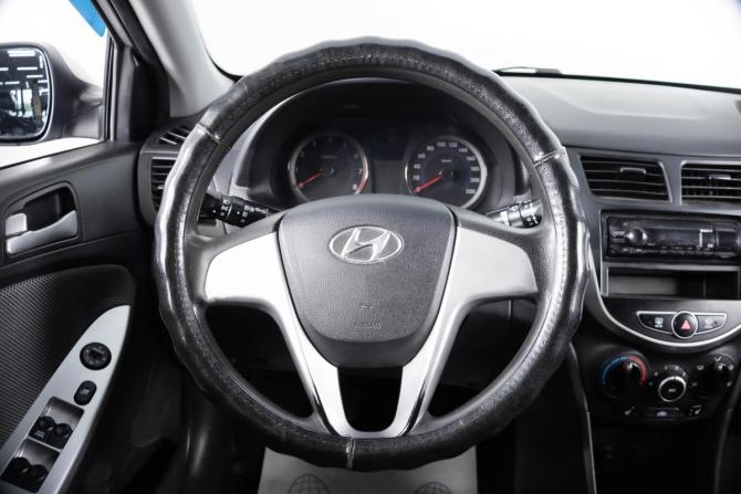 Hyundai Solaris I с пробегом 2013 года, цена 999 000 рублей, 224400 км, седан, Автокод Объявления